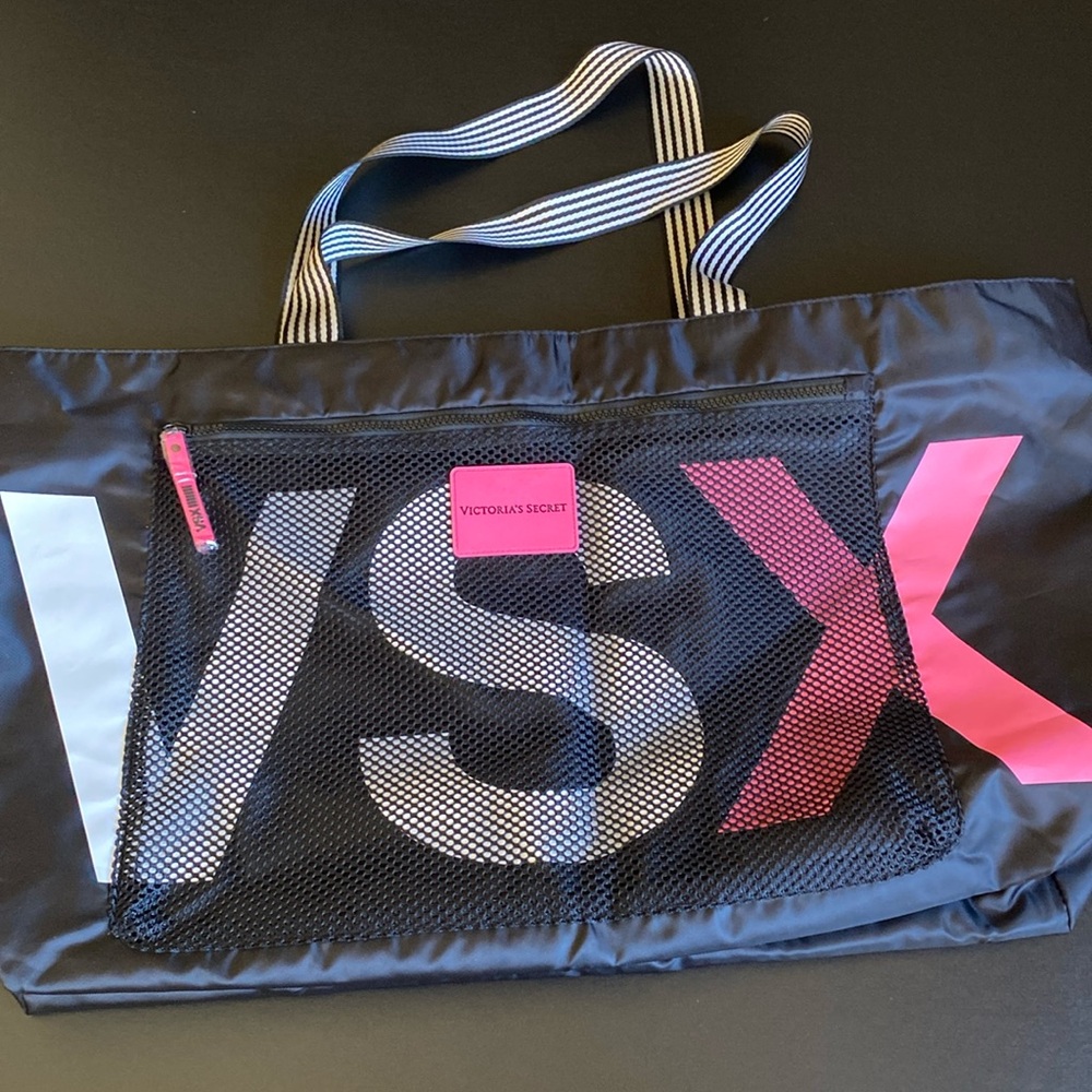 VICTORIA’S SECRETS Larger Carry Tote (NEW)